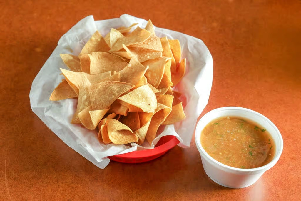 Chips With Salsa